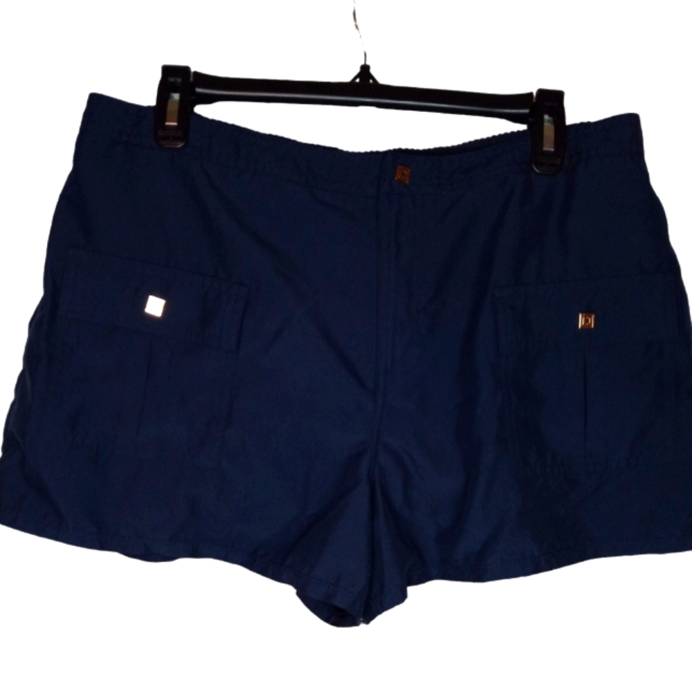 Liz Claiborne Women’s Shorts Size XL Lined Fuchsia Pink sku t1